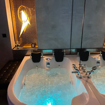 Apartament Z Jacuzzi W Sercu Krakowa Dış mekan fotoğraf