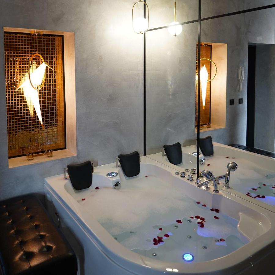 Apartament Z Jacuzzi W Sercu Krakowa Dış mekan fotoğraf